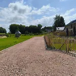 Les Paticheres - L'atelier Avec Acces A La Piscine Biville-la-Baignarde