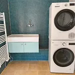 Les Paticheres - L'atelier Avec Acces A La Piscine *