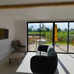 Holiday home Les Paticheres - L'atelier Avec Acces A La Piscine