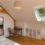 Les Paticheres - L'atelier Avec Acces A La Piscine Holiday home *