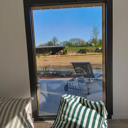 Les Paticheres - L'atelier Avec Acces A La Piscine * Biville-la-Baignarde