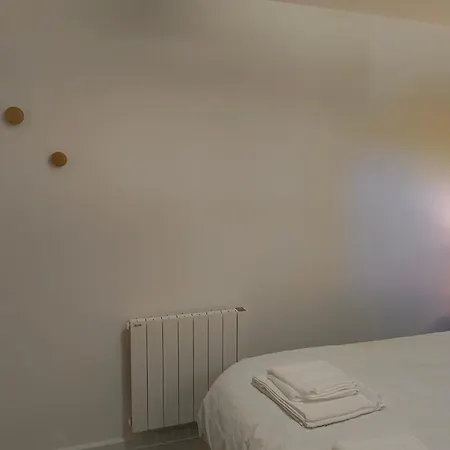 Les Paticheres - L'atelier Avec Acces A La Piscine *