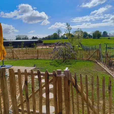 Les Paticheres - L'atelier Avec Acces A La Piscine بيت للعطل Biville-la-Baignarde
