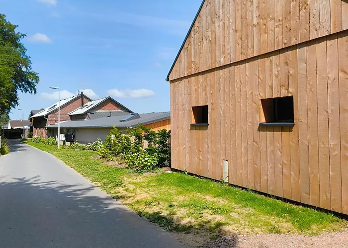 Dom wakacyjny Les Paticheres - L'atelier Avec Acces A La Piscine