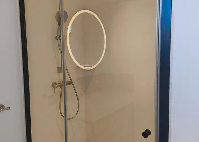 Dom wakacyjny Les Paticheres - L'atelier Avec Acces A La Piscine Biville-la-Baignarde